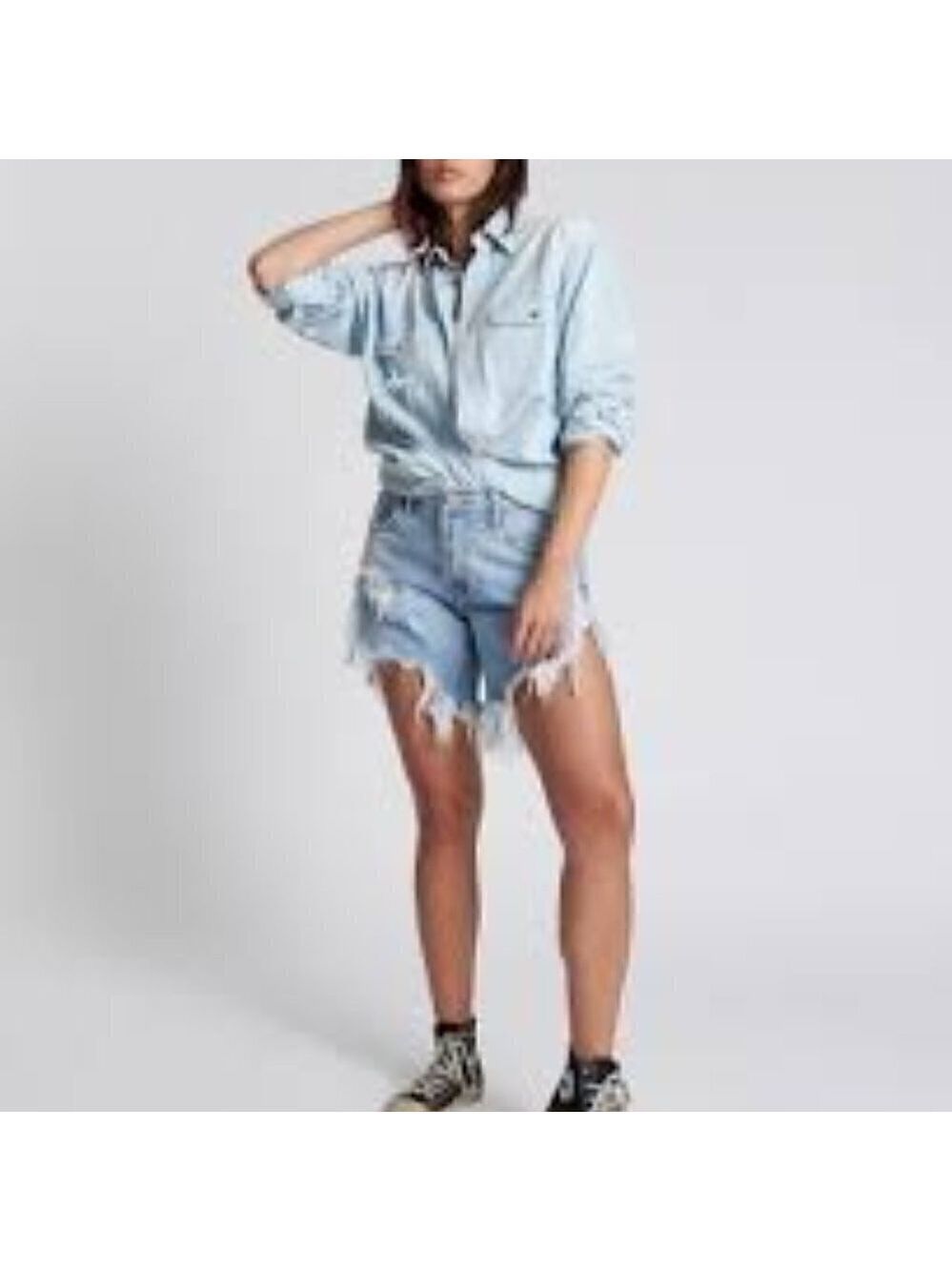 One X One Teaspoon Distressed Denim Cut Offs Size 27